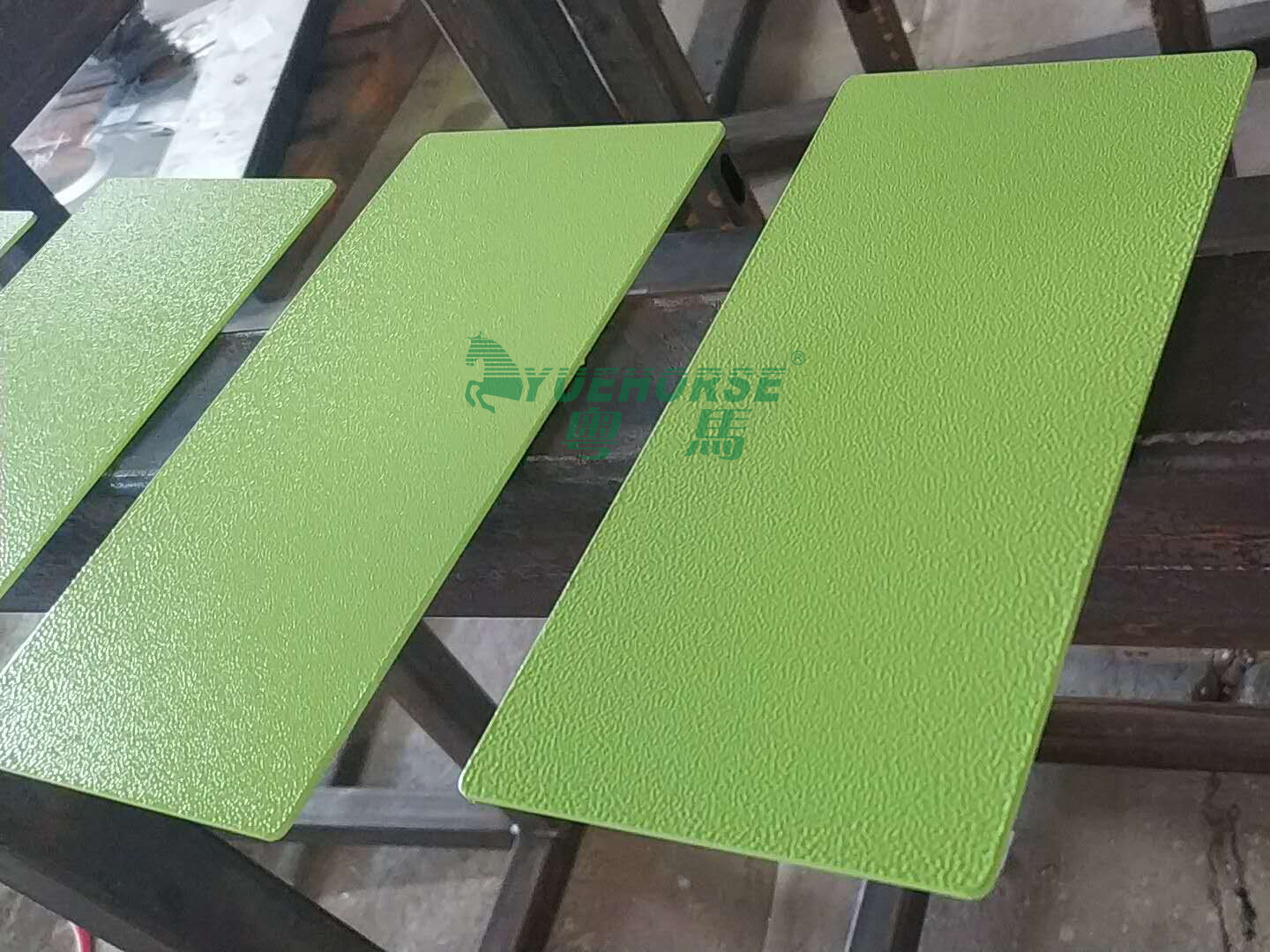 粤马水性防腐漆试喷